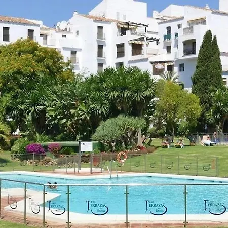 Caprichoso En El Corazon De Puerto Banus Appartamento