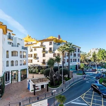 Apartment Caprichoso En El Corazon De Puerto Banus Marbella